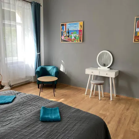 Apartment Badallee 4 *